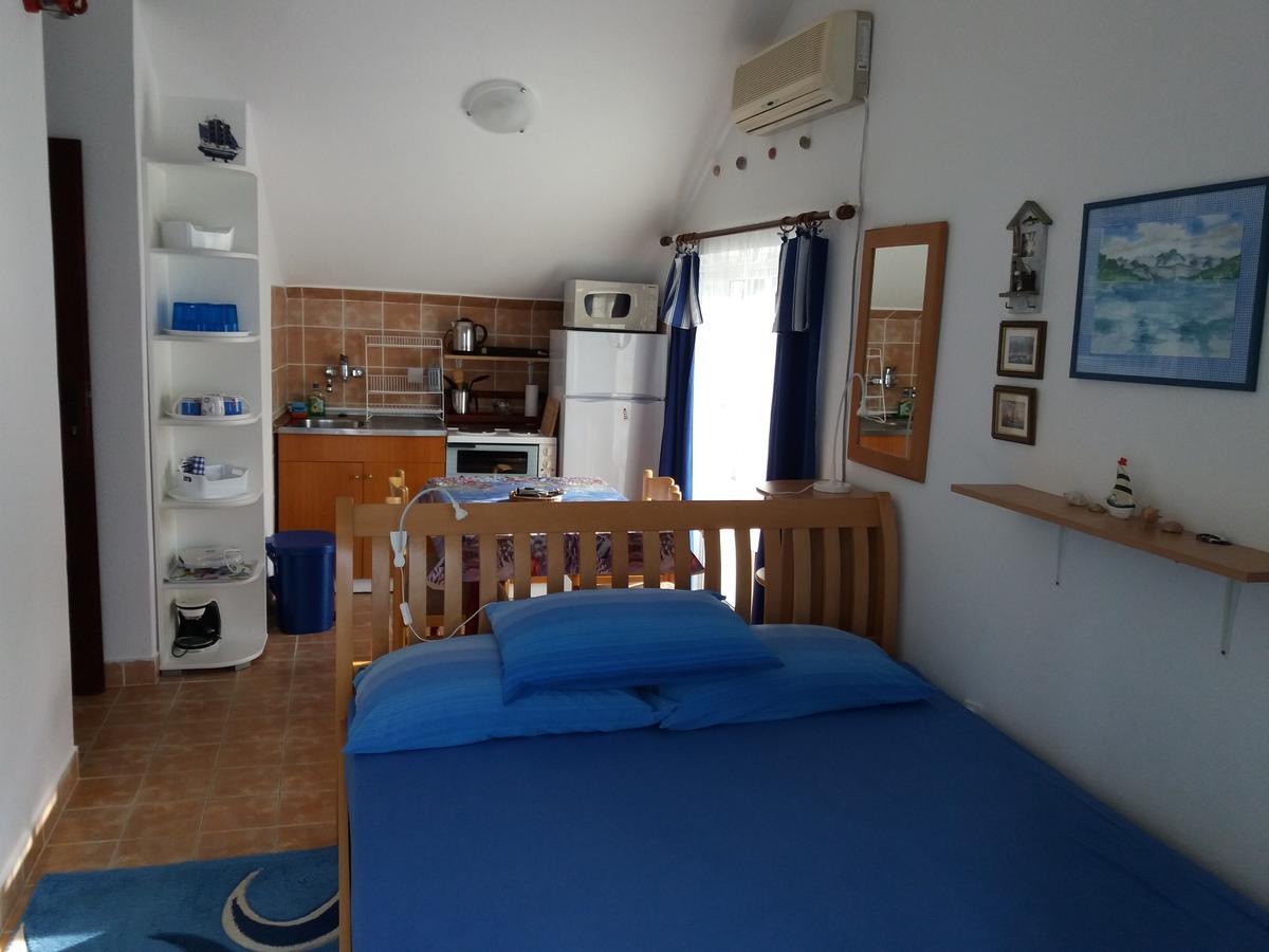 Apartment "I Love Njivice" 헤르섹 외부 사진